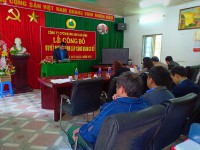 Đ/c Sầm Mạnh Tuấn - Chủ tịch LĐLĐ huyện Trà Lĩnh công bố quyết định thành lập Công đoàn cơ sở Công ty cổ phần công nghiệp măng gan Cao Bằng