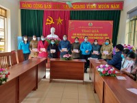 Liên đoàn Lao động huyện Hà Quảng tổ chức các hoạt động chăm lo cho đoàn viên, người lao động nhân dịp Tết Nguyên đán Nhâm Dần - 2022