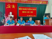 Liên đoàn Lao động Quảng Hòa. Công đoàn cơ sở Trường học phối hợp với chính quyền tổ chức hội nghị viên chức năm học 2021 - 2022.