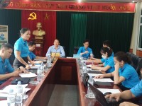 Đoàn giám sát Liên đoàn Lao động tỉnh giám sát tại Liên đoàn Lao động huyện Bảo Lâm