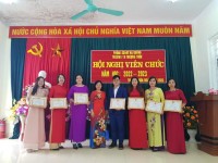 Các công đoàn cơ sở khối trường học huyện Hà Quảng phối hợp  tổ chức hội nghị viên chức năm học 2022 - 2023; triển khai nhiệm vụ  năm học 2023 - 2024