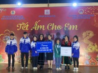 Liên đoàn Lao động tỉnh Cao Bằng phối hợp với Câu Lạc bộ sẻ chia Hà Nội tổ chức các hoạt động thiện nguyện nhân dịp tết Nguyên đán năm 2024
