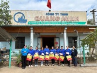 Công đoàn Ngành Nông nghiệp và Phát triển nông thôn  Thăm, chúc tết các đơn vị Sản xuất kinh doanh và tặng quà cho CNLĐ