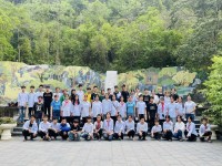 Công đoàn cơ sở Khối trường học xã Hồng Trị, huyện Bảo Lạc phối hợp tổ chức hoạt động trải nghiệm tuyên truyền giáo dục về công viên địa chất toàn cầu Unesco non nước Cao Bằng
