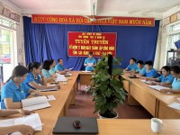Công đoàn trường THCS Lê Quảng Ba tổ chức các hoạt động tuyên truyền 77 năm ngày Thành lập Công đoàn tỉnh Cao Bằng (04/4/1947- 04/4/2024)