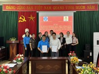 LĐLĐ huyện Trùng Khánh ký kết Kế hoạch phối hợp thực hiện chính sách với BHXH huyện
