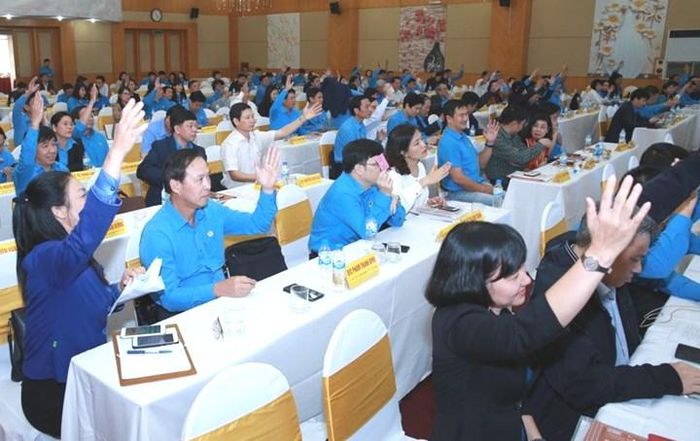 Đại biểu tham dự Hội nghị Ban Chấp hành Tổng LĐLĐ Việt Nam lần thứ ba (khóa XII) - Ảnh: Minh Châu