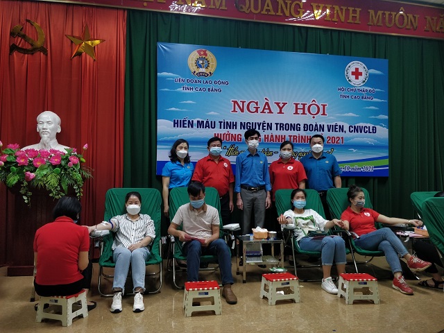 Ngày hội hiến máu tình nguyện trong đoàn viên, CNVCLĐ tỉnh Cao Bằng