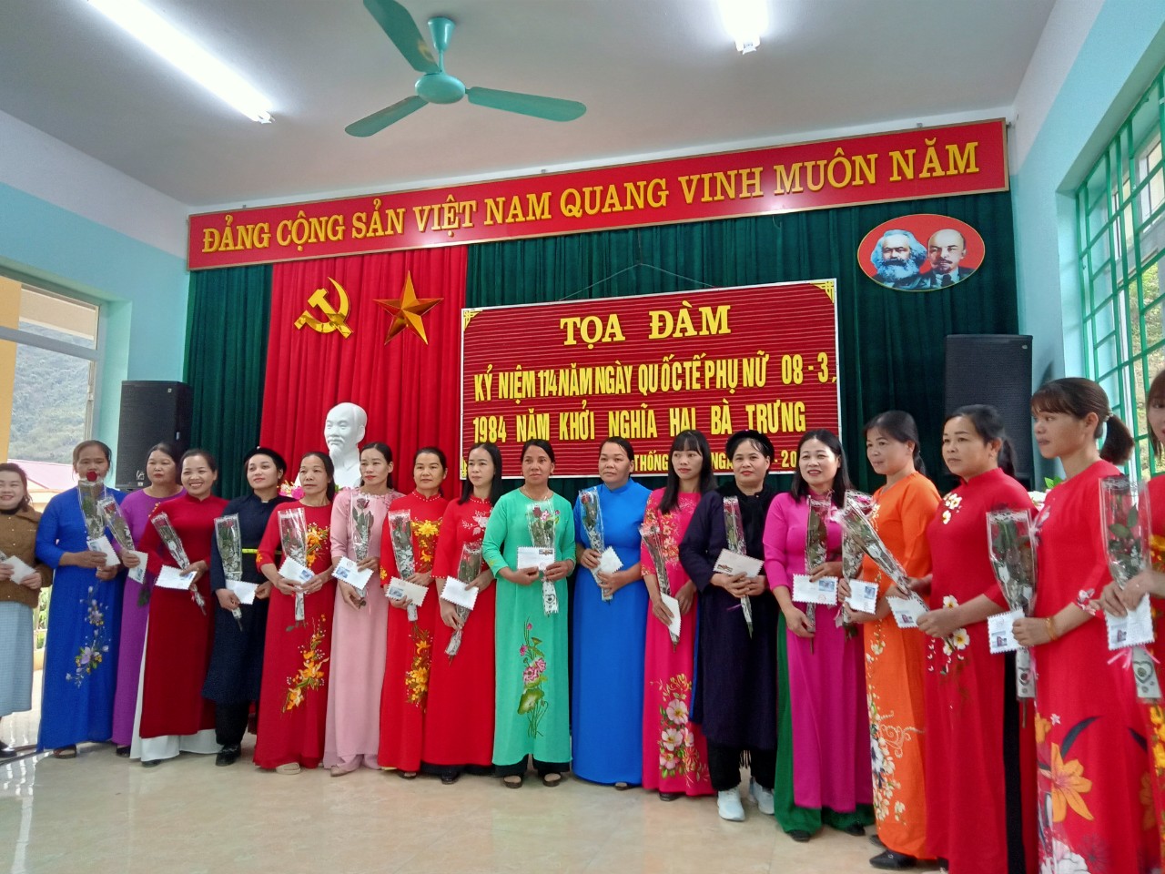 CĐCS xã Thống Nhất và CĐCS khối trường học Việt Chu, Thái Đức xã Thống Nhất tổ chức Tọa đàm (1)