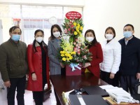 Khối thi đua số I, trực thuộc LĐLĐ tỉnh Cao Bằng chúc mừng Công đoàn Ngành Y tế nhân ngày Thầy thuốc Việt Nam
