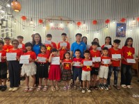 CĐCS cơ quan LĐLĐ tỉnh phối hợp tổ chức Ngày gia đình Việt Nam và khen thưởng các cháu có thành tích cao trong năm học 2024 - 2025