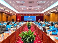 Hội thảo nâng cao hiệu quả phong trào thi đua “Bình dân học vụ số” trong các cấp Công đoàn