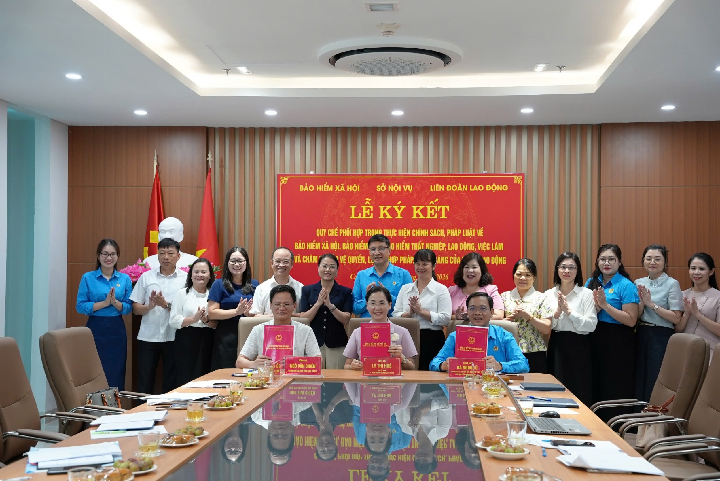 ảnh 2 Lãnh đạo 3 cơ quan ký kết quy chế phối hợp, thống nhất tăng cường phối hợp trong thực hiện chính sách bảo hiểm và bảo vệ quyền lợi người lao động